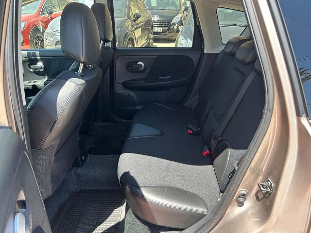 NISSAN NOTE TEKNA 1.4 PETROL SPANISH RHD IN SPAIN 74000 MILES SUPERB 2013